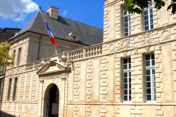 Face aux coûts de l’énergie, la mairie de Verdun ferme un jour par semaine